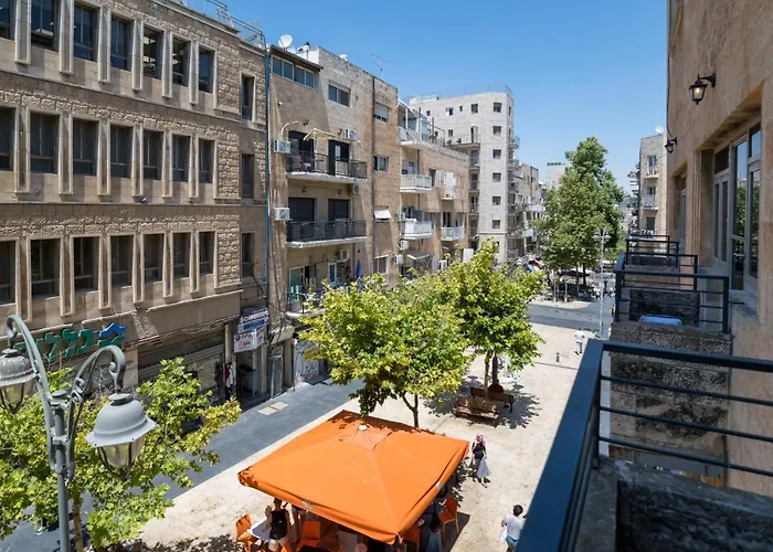 Aju Ben Yehuda 23